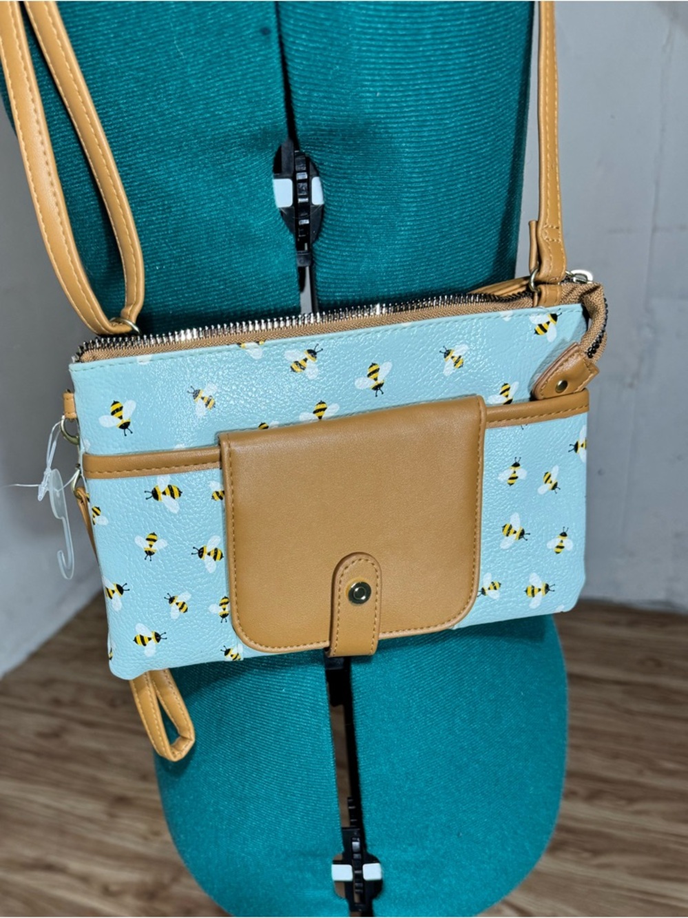 NWOT Women's Bee Print Crossbody Bag in Light Blue and Tan